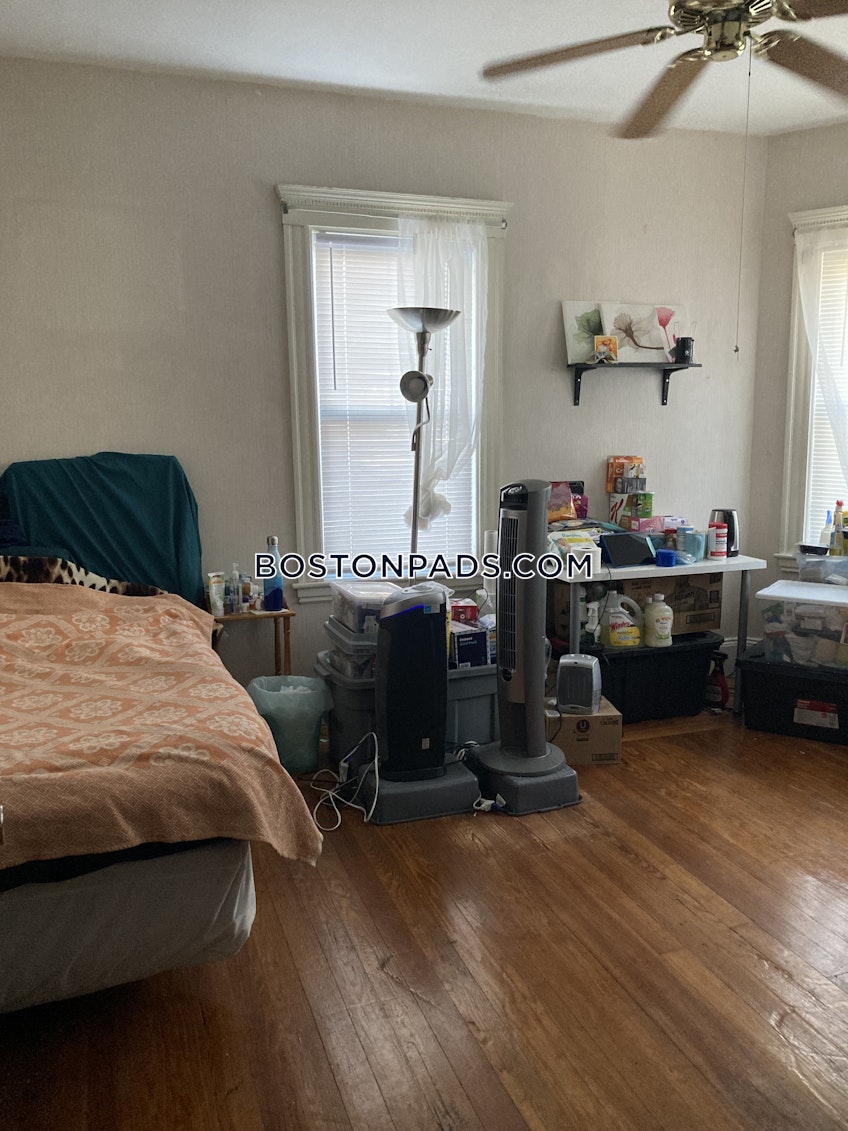 Boston - $3,600 /month