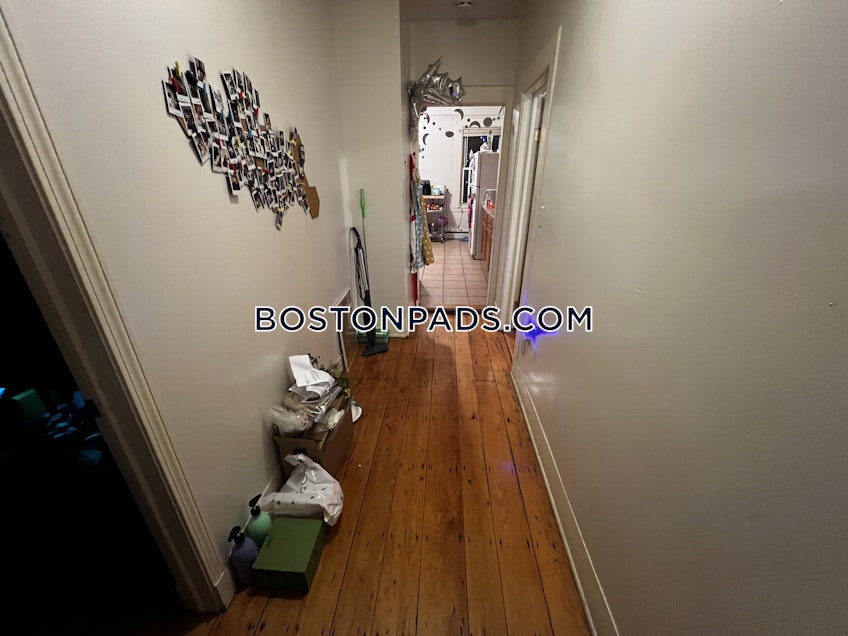 Boston - $3,600 /month