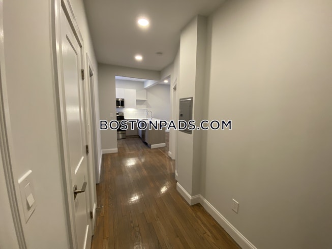 Boston - $3,000 /mo