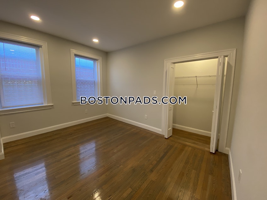 Boston - $3,000 /month