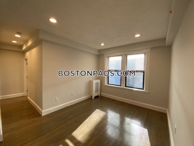 Boston - $3,350 /mo