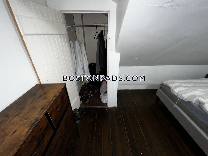 Boston - $5,200 /month