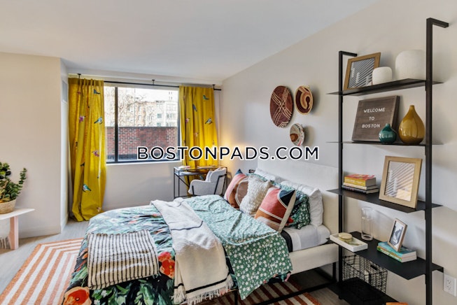 Boston - $3,629 /mo