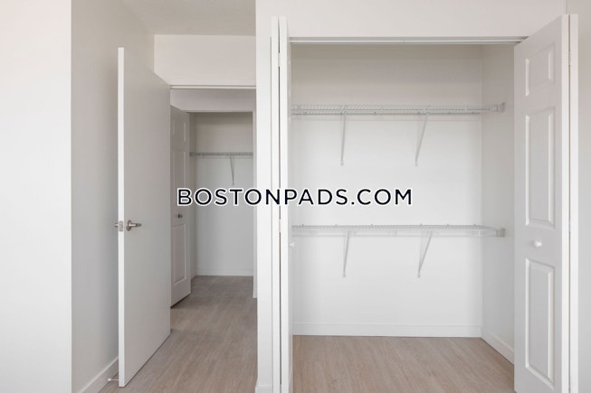 Boston - $3,629 /mo