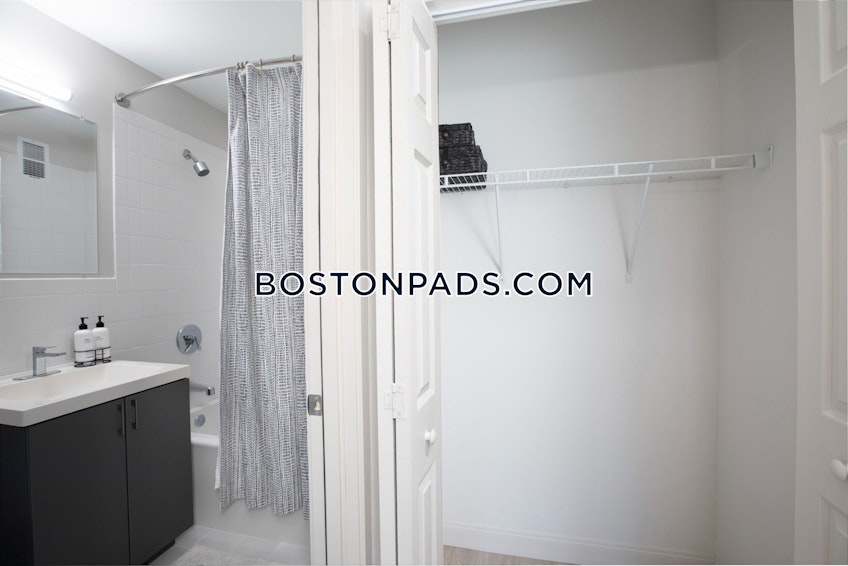 Boston - $3,629 /month