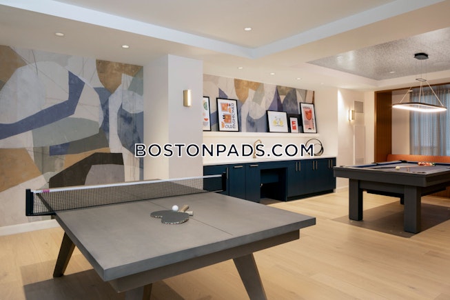 Boston - $3,629 /mo