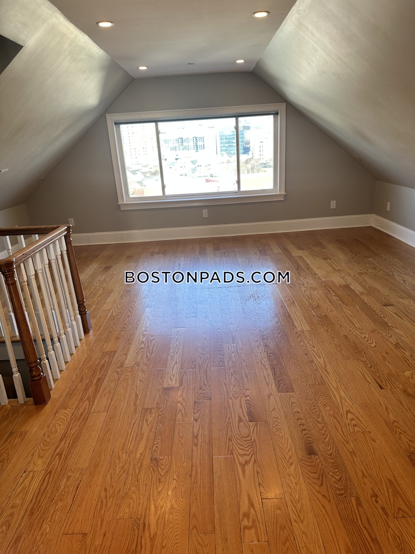 Roxbury Crossing - $2,495 /month