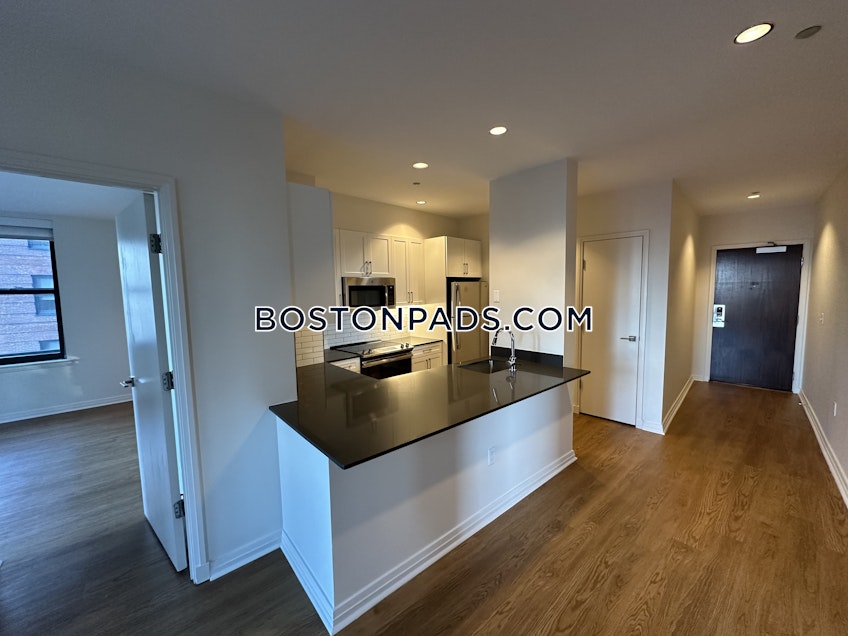 Boston - $4,317 /month