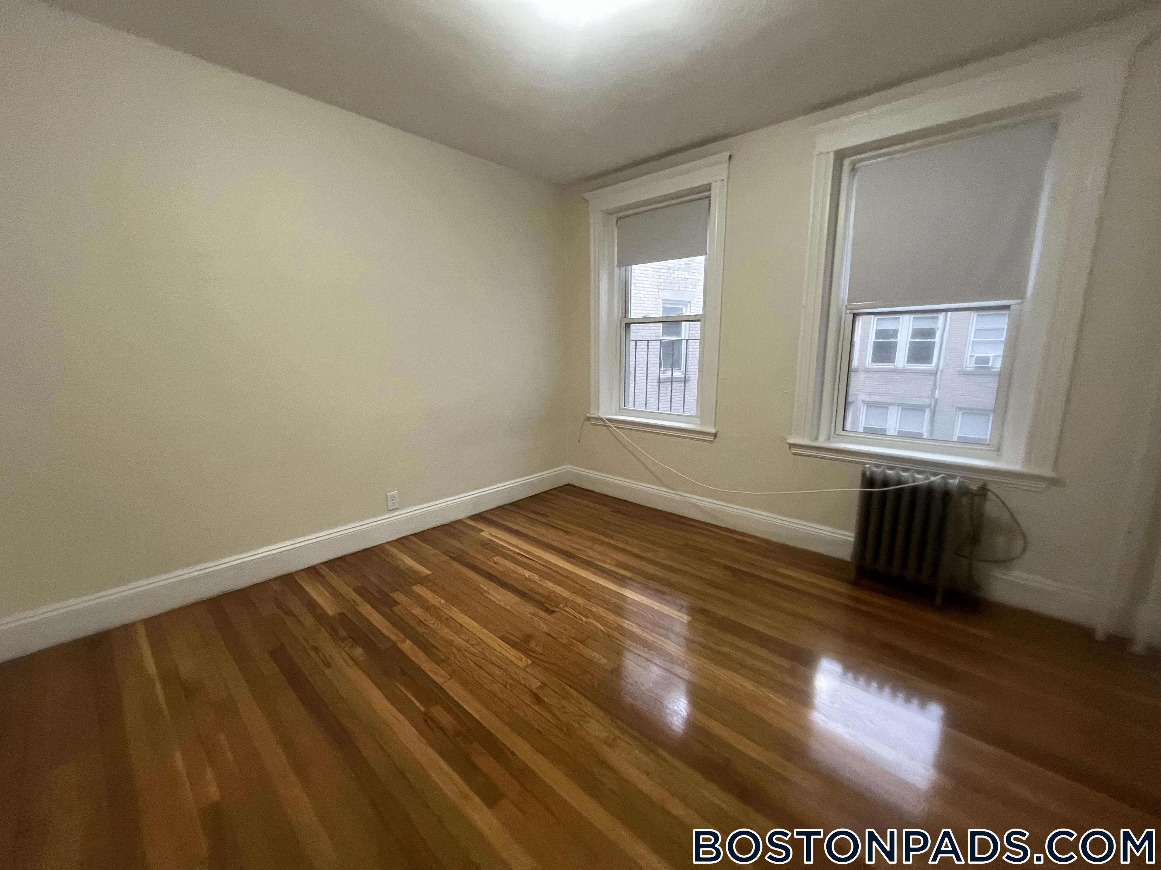 Boston - $2,575