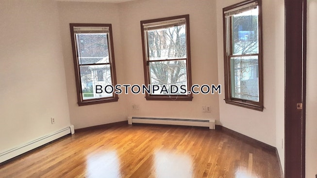 Cambridge - $2,900 /mo