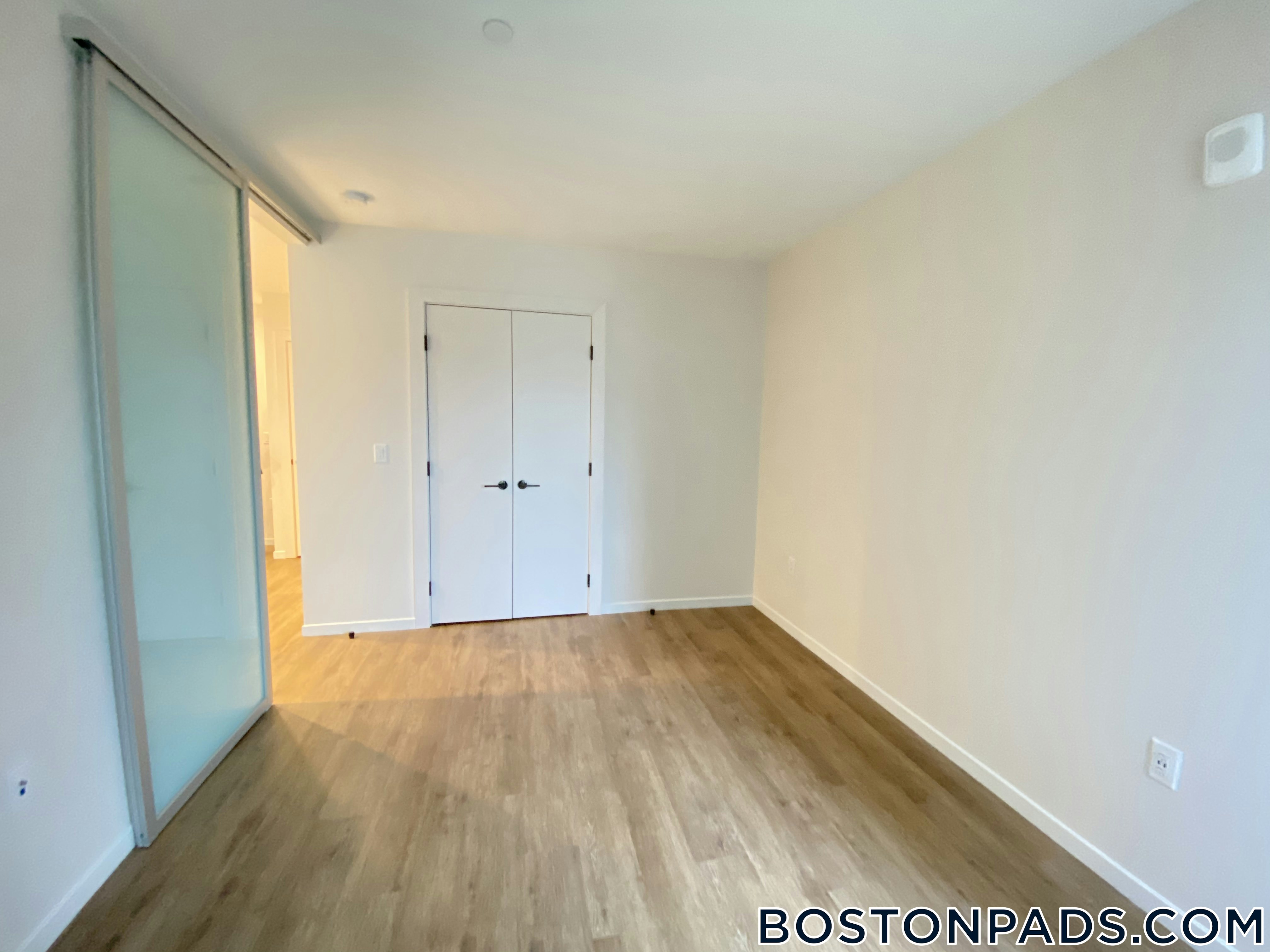 Boston - $4,562