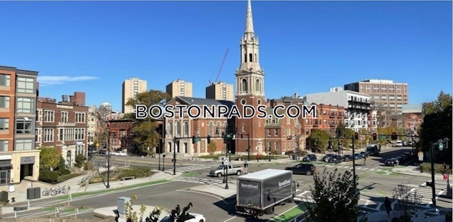 Boston - $3,802 /mo