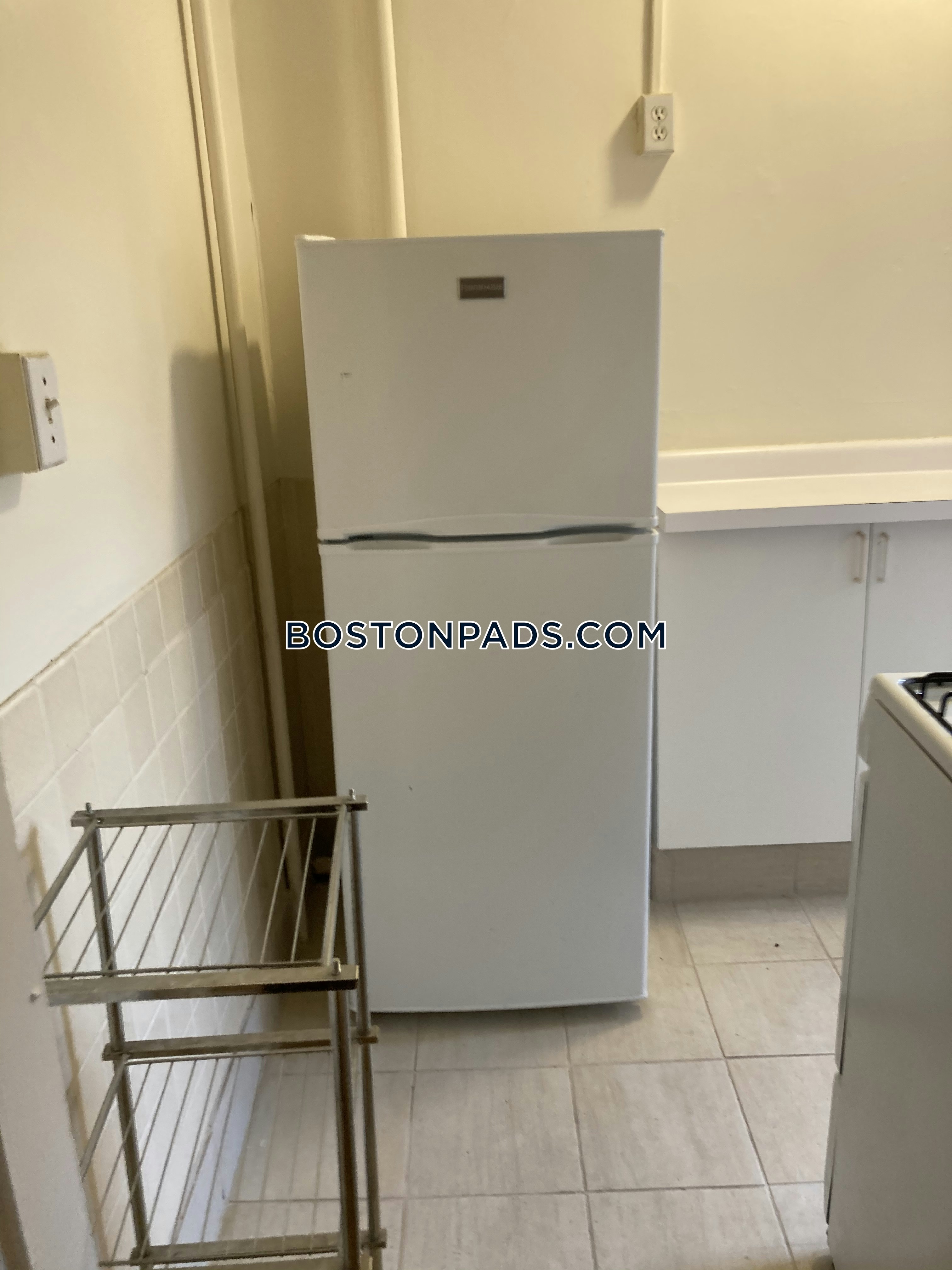 Cambridge - $2,450