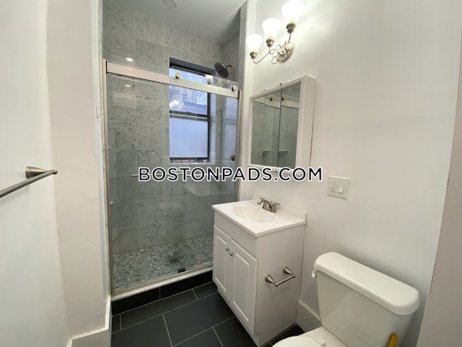 Boston - $2,800 /mo