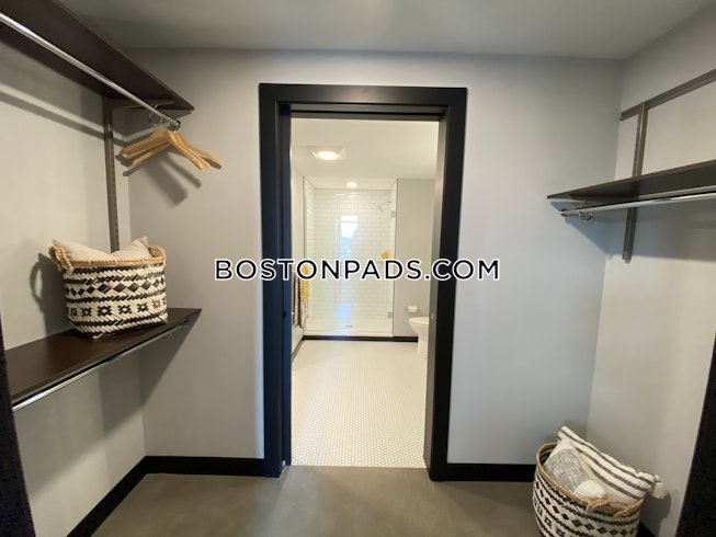 Boston - $3,670 /mo