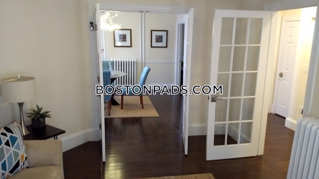 Boston - $2,999 /mo