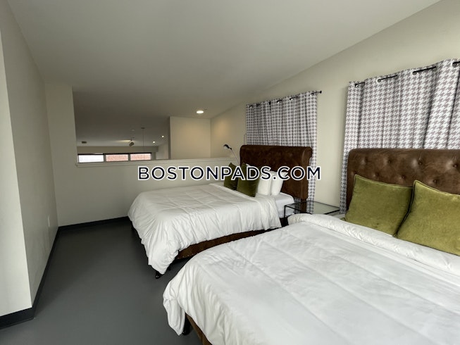 Boston - $4,000 /mo