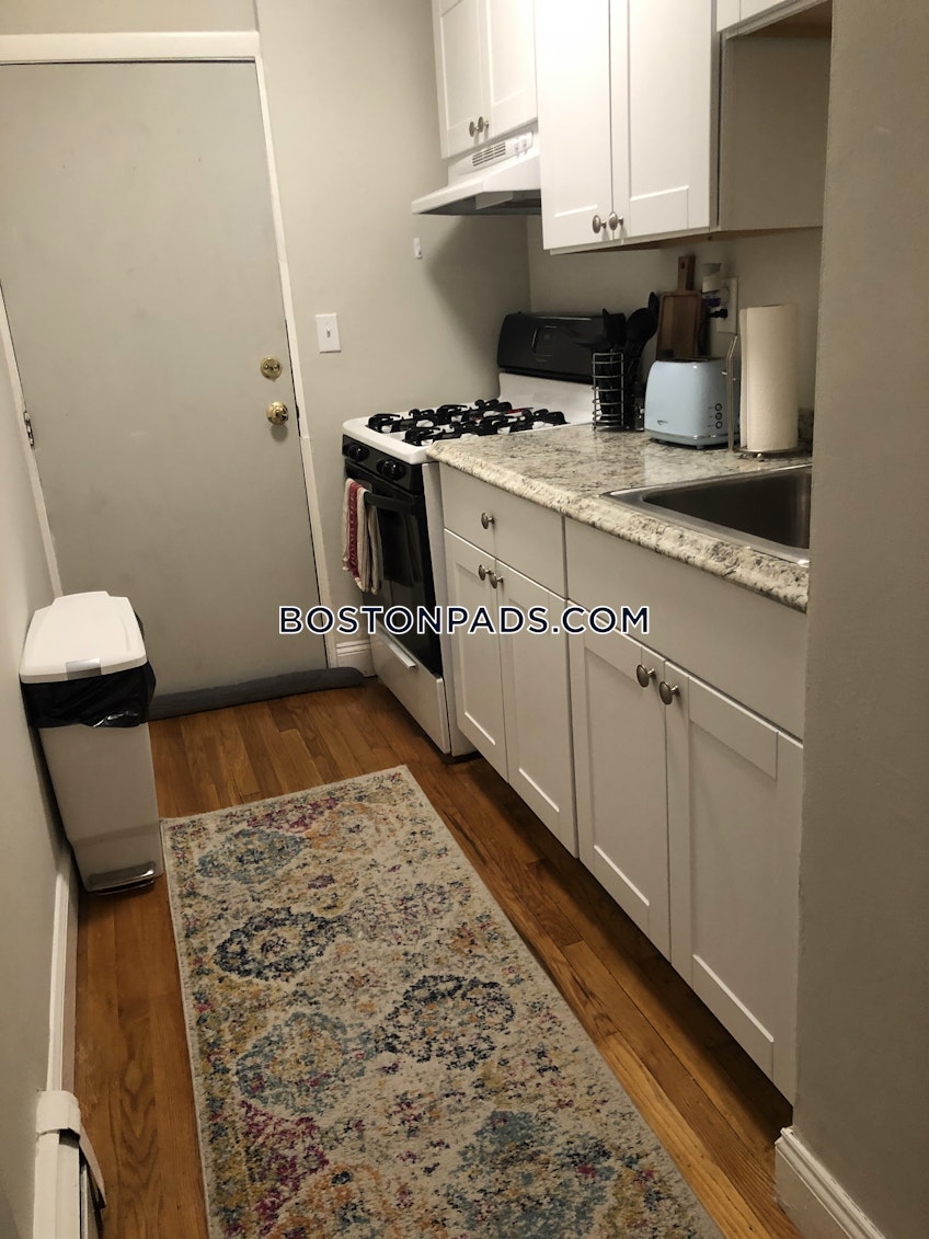 Boston - $2,000 /month