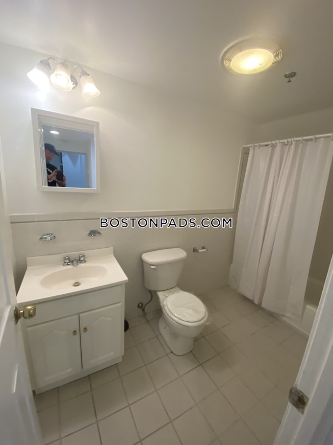 Boston - $1,525 /mo