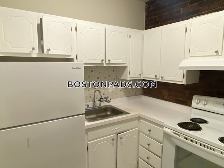 mission-hill-apartment-for-rent-1-bedroom-1-bath-boston-2000-4625024 