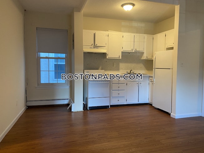 Boston - $1,750 /mo