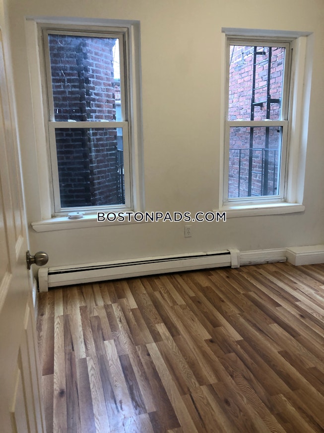 Boston - $3,400 /mo