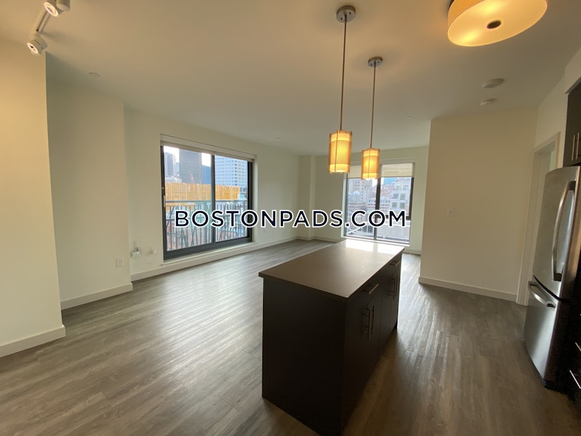 Boston - $4,987 /month