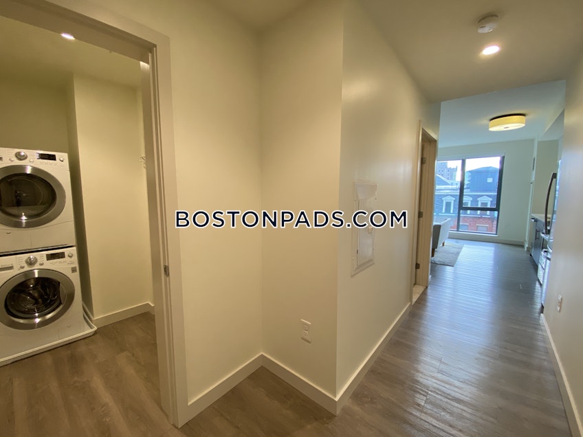 Boston - $3,167 /month