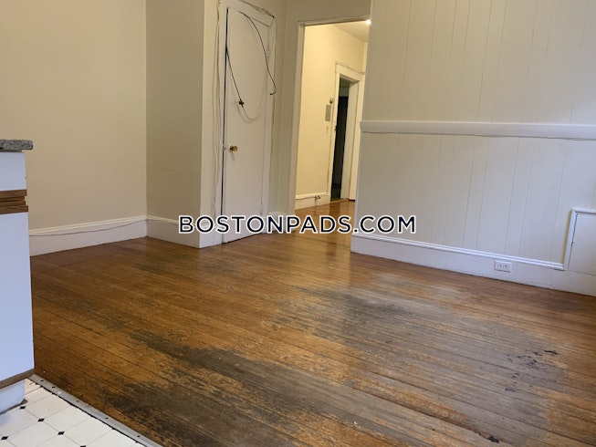 Brookline - $2,850 /mo