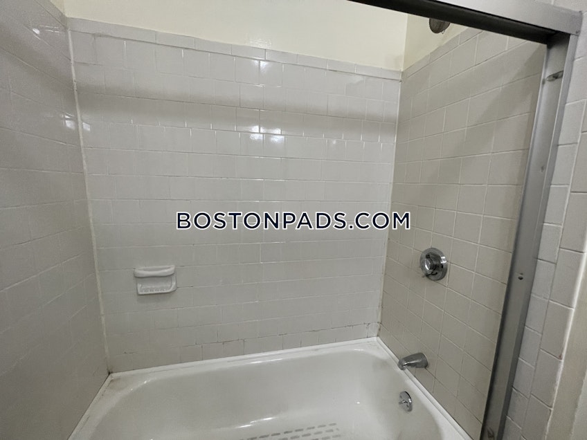 Boston - $4,250 /month