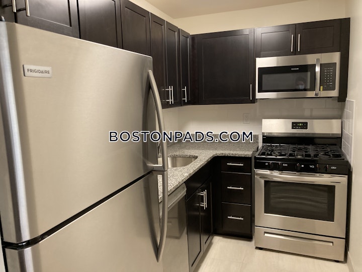 brookline-apartment-for-rent-2-bedrooms-15-baths-boston-university-3900-4633972 