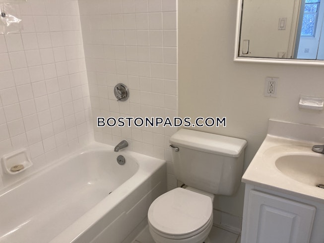 Brookline - $3,500 /mo