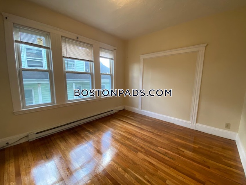 Boston - $2,350 /month