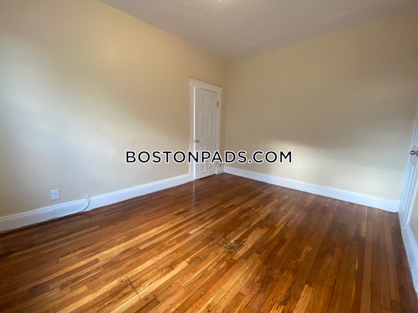 Boston - $2,350 /month