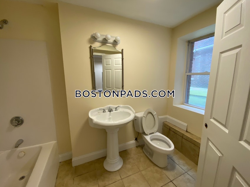 Boston - $1,850 /month