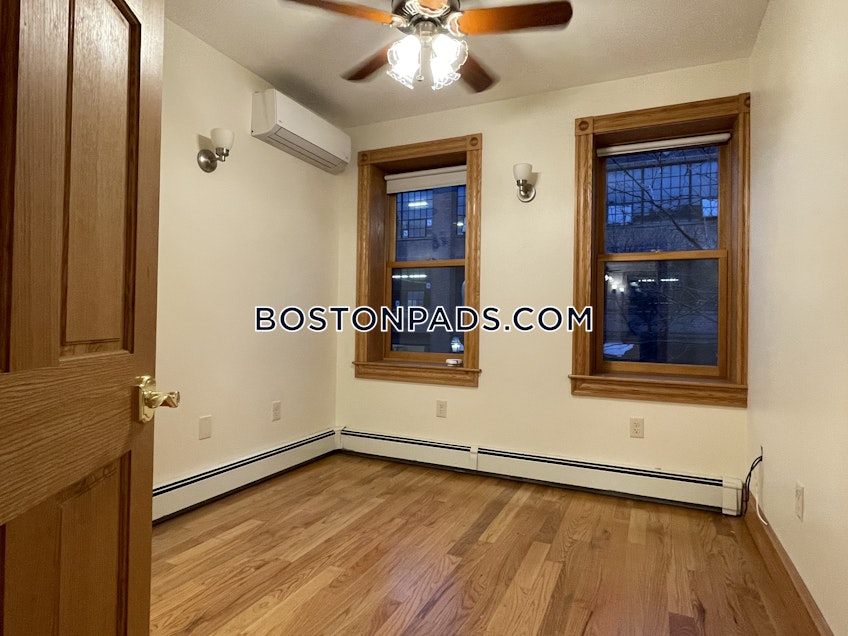 Boston - $2,850 /month