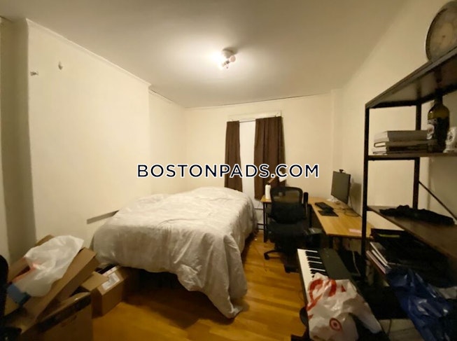 Roxbury Crossing - $5,500 /mo