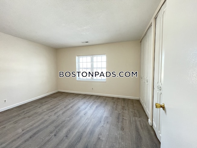 Boston - $2,350 /mo