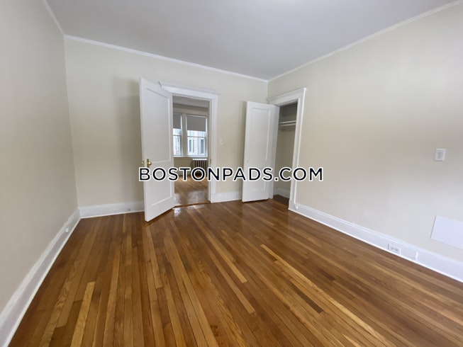 Boston - $2,180 /mo