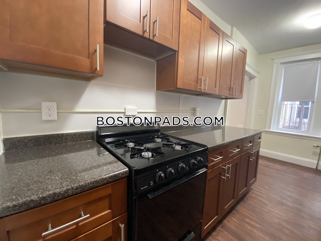 Boston - $2,180 /mo