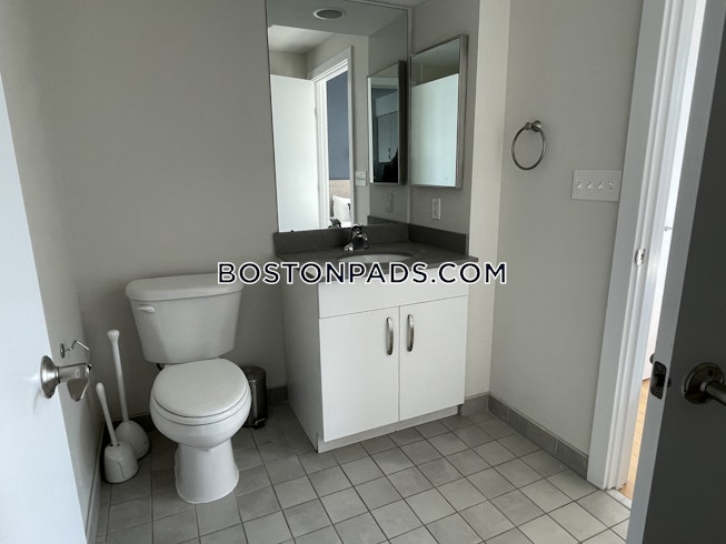 Boston - $2,800 /mo