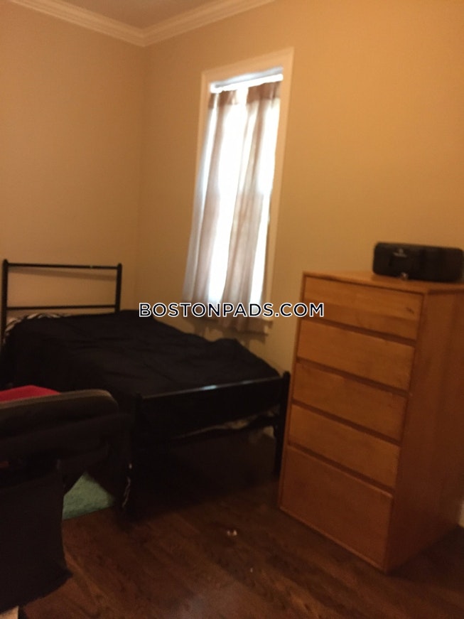 Boston - $3,150 /mo