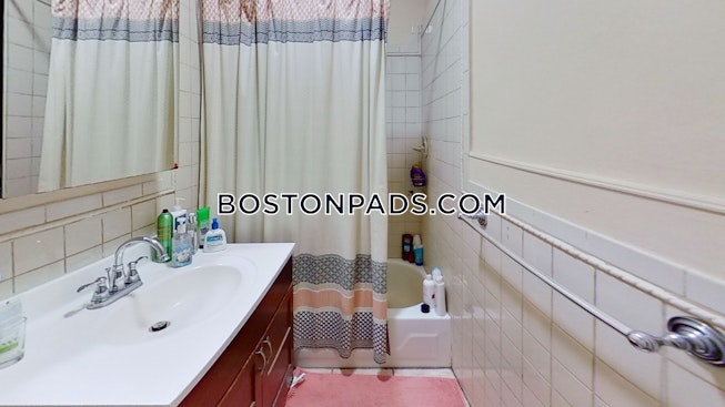 Boston - $3,150 /mo