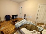 Boston - $3,900 /month