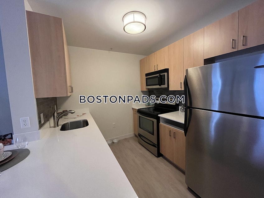 Boston - $3,345 /month