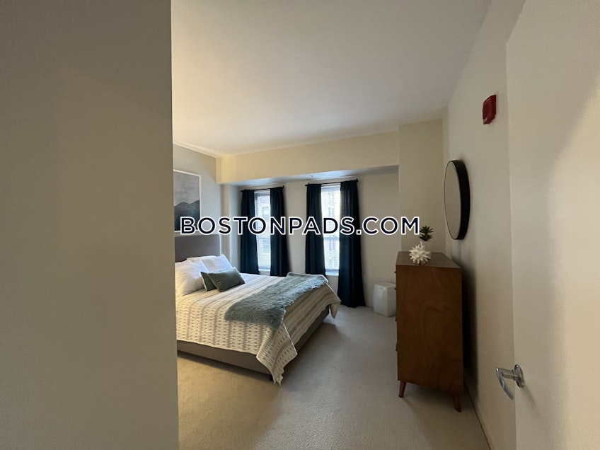 Boston - $5,139 /month