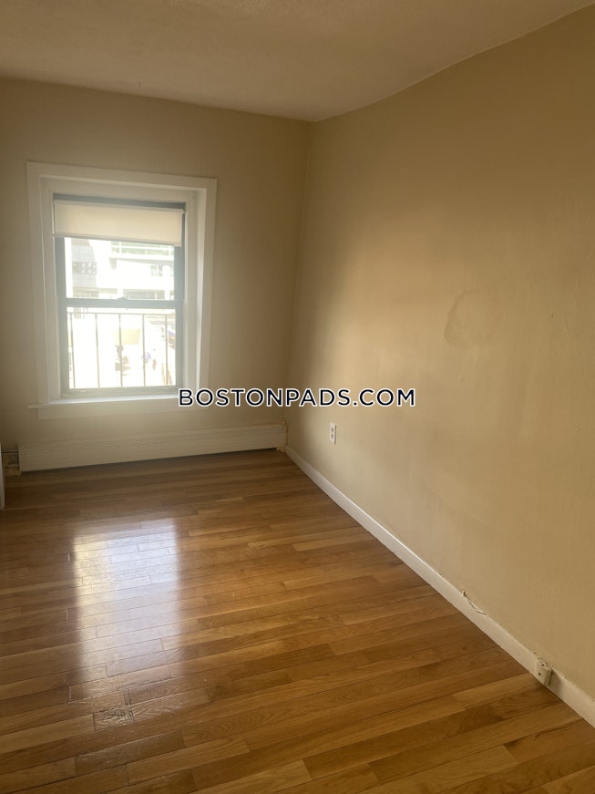 Boston - $3,200 /mo