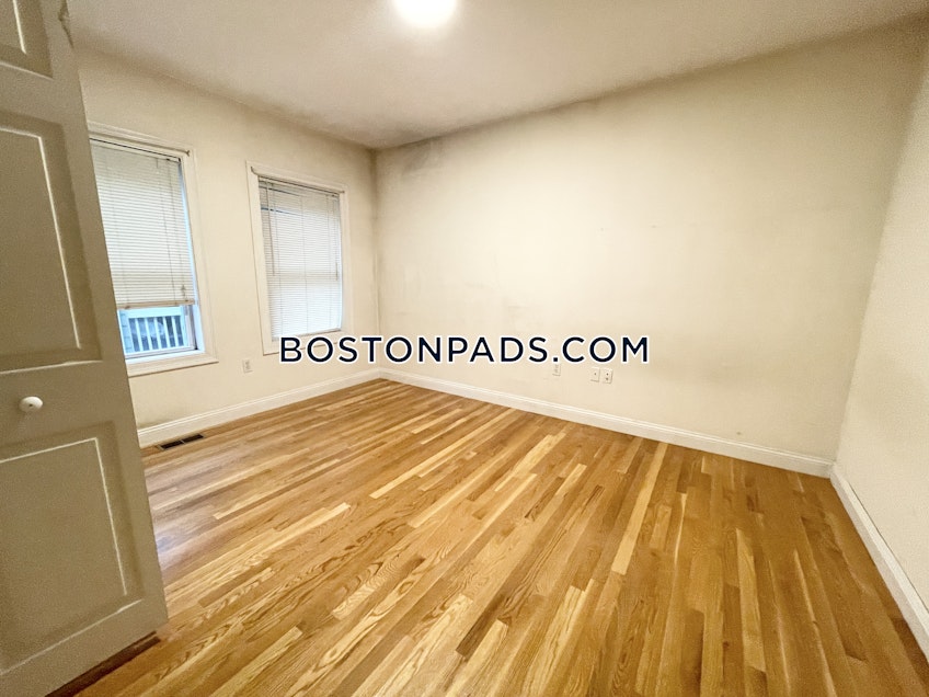 Boston - $6,000 /month