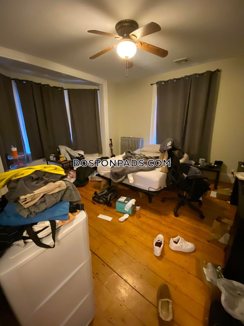 Boston - $10,800 /month