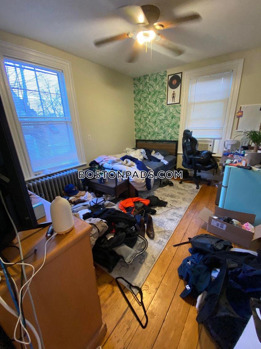 Boston - $10,800 /month